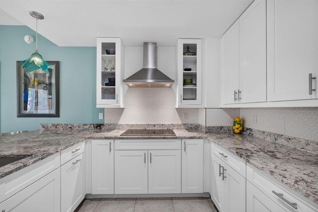 1013 BAY COLONY Drive S, Juno Beach, FL 33408