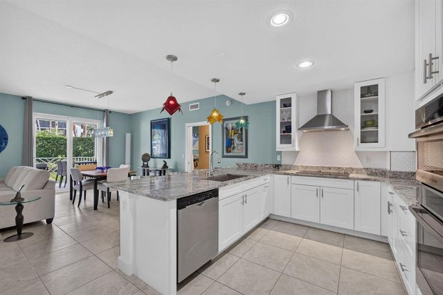 1013 BAY COLONY Drive S, Juno Beach, FL 33408