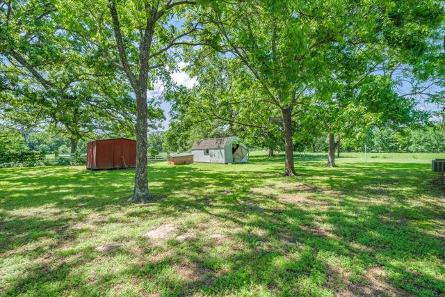 1310 Vz County Road 2135, Canton, TX 75103