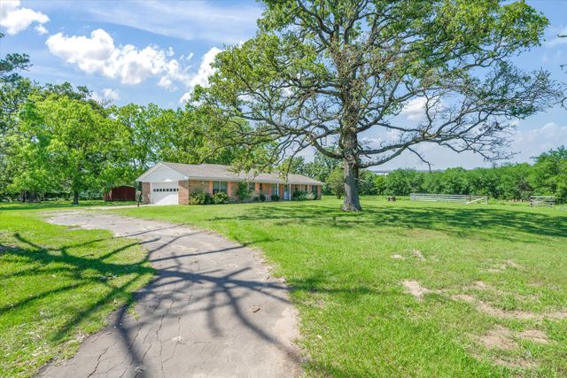 1310 Vz County Road 2135, Canton, TX 75103