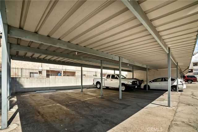 21801 Roscoe Boulevard 206, Canoga Park, CA 91304