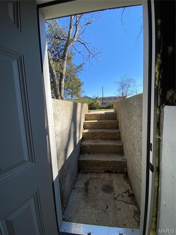145 Ellis Avenue, Troy, MO 63379