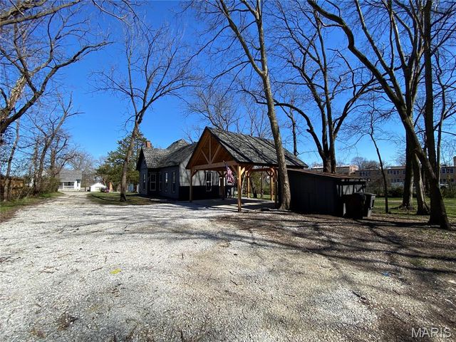 145 Ellis Avenue, Troy, MO 63379