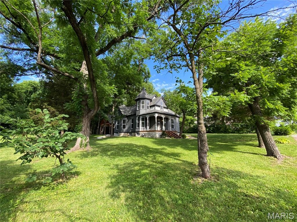 145 Ellis Avenue, Troy, MO 63379