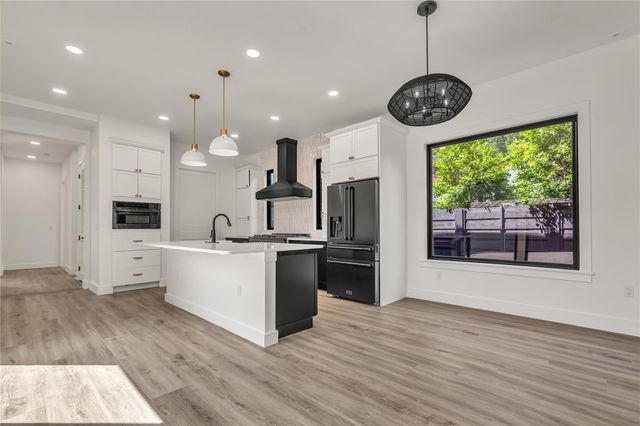 6905 Daugherty ST, Austin, TX 78757