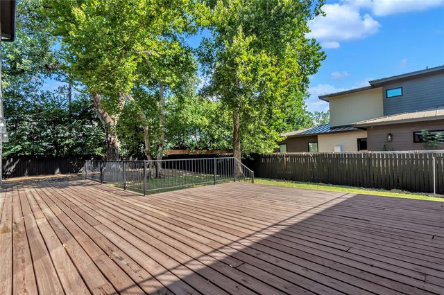6905 Daugherty ST, Austin, TX 78757