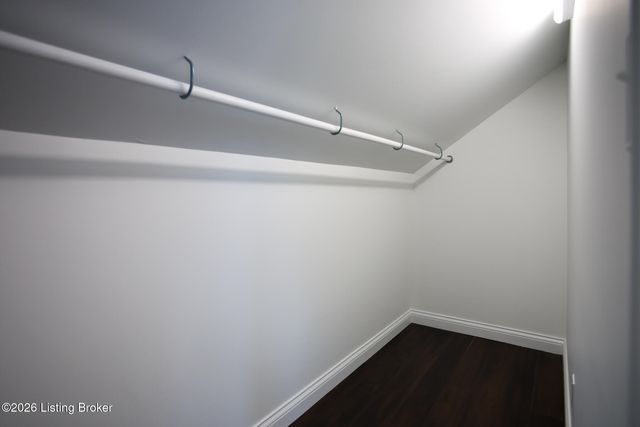 4625 Cliff Ave, Louisville, KY 40215