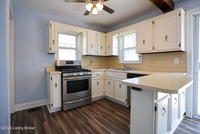 4625 Cliff Ave, Louisville, KY 40215