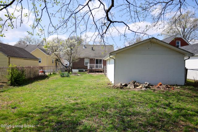 4625 Cliff Ave, Louisville, KY 40215