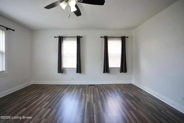 4625 Cliff Ave, Louisville, KY 40215