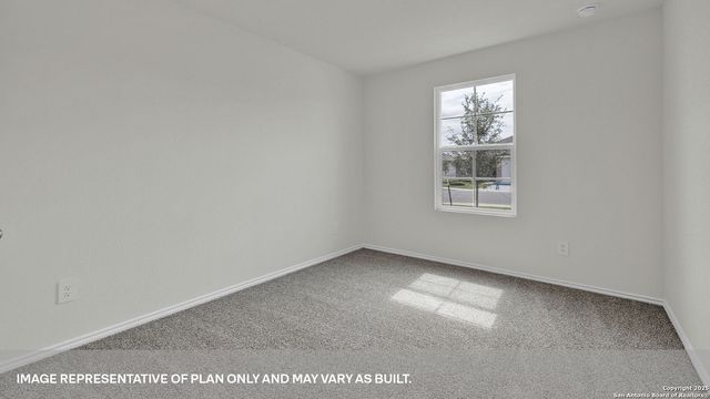 335 BOATMAN COVE, Seguin, TX 78155