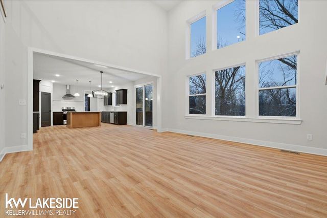 45155 Twin River Drive, Macomb Twp, MI 48044