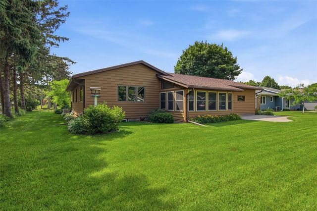 4725 Rudolph Road, Eau Claire, WI 54701