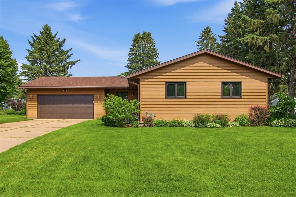 4725 Rudolph Road, Eau Claire, WI 54701