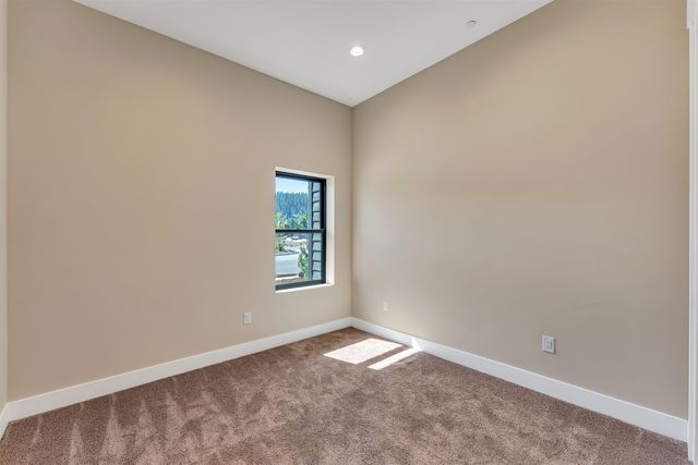 12957 Winter Camp Way, Truckee, CA 96161