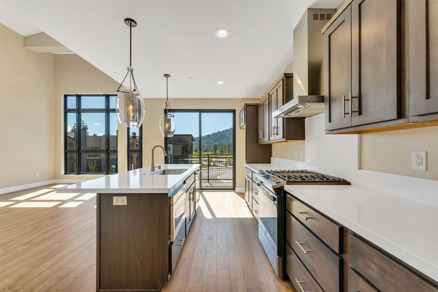 12957 Winter Camp Way, Truckee, CA 96161