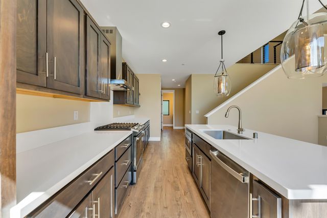 12957 Winter Camp Way, Truckee, CA 96161