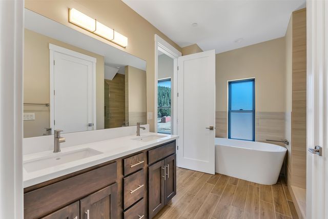 12957 Winter Camp Way, Truckee, CA 96161