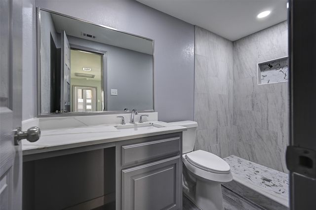 4913 Tahoe Drive, Fort Worth, TX 76119
