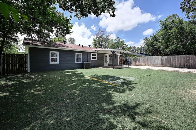 4913 Tahoe Drive, Fort Worth, TX 76119