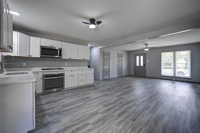 4913 Tahoe Drive, Fort Worth, TX 76119