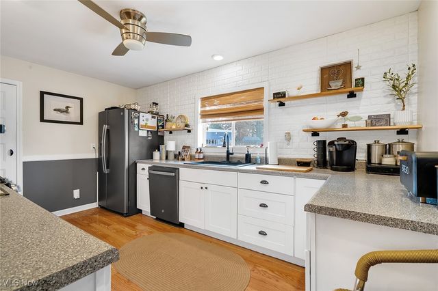 2702 Bears Den Road, Youngstown, OH 44511