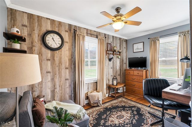 2702 Bears Den Road, Youngstown, OH 44511