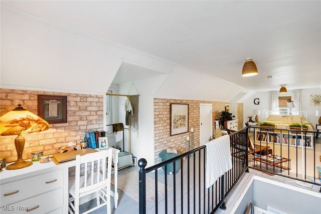 2702 Bears Den Road, Youngstown, OH 44511