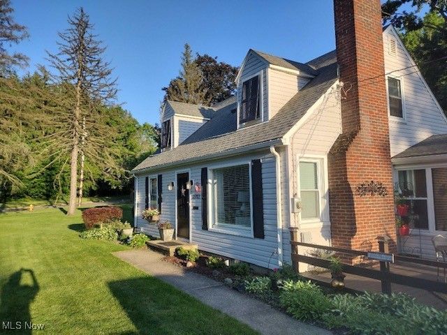 2702 Bears Den Road, Youngstown, OH 44511