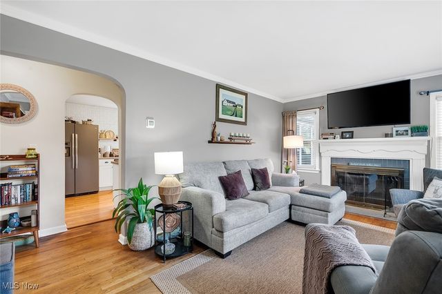 2702 Bears Den Road, Youngstown, OH 44511