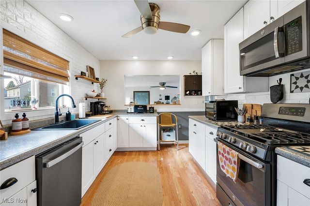 2702 Bears Den Road, Youngstown, OH 44511