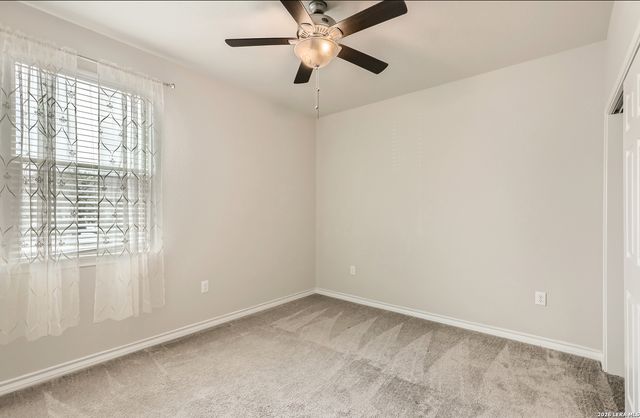 5607 BURR BLF, San Antonio, TX 78266