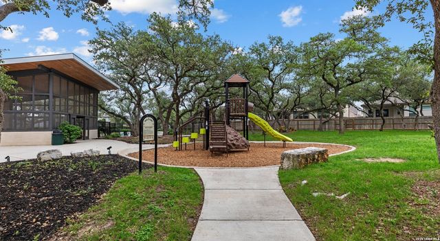5607 BURR BLF, San Antonio, TX 78266