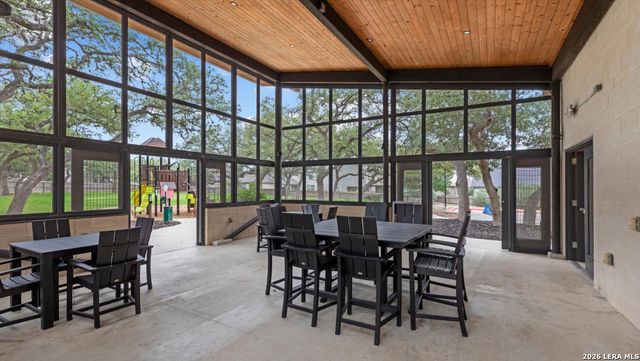 5607 BURR BLF, San Antonio, TX 78266