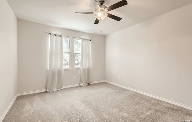 5607 BURR BLF, San Antonio, TX 78266