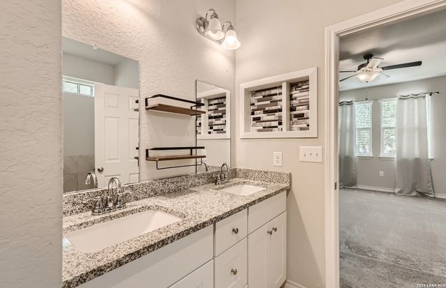5607 BURR BLF, San Antonio, TX 78266