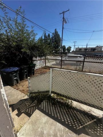 502 W Erna, La Habra, CA 90631