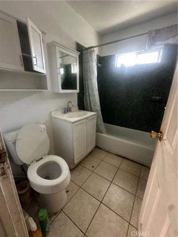 502 W Erna, La Habra, CA 90631