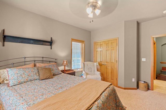 W230N7956 Bluebill DRIVE, Sussex, WI 53089