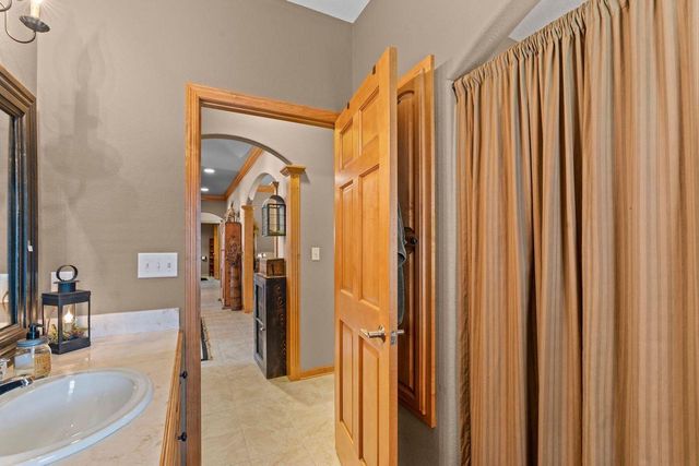 W230N7956 Bluebill DRIVE, Sussex, WI 53089