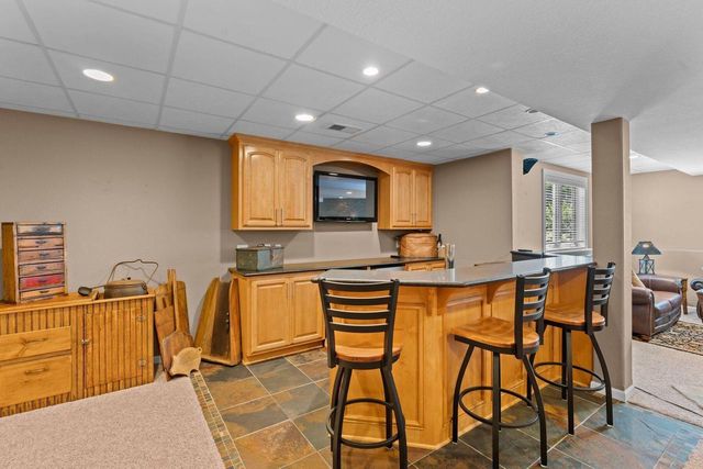 W230N7956 Bluebill DRIVE, Sussex, WI 53089
