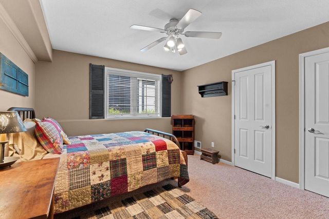 W230N7956 Bluebill DRIVE, Sussex, WI 53089