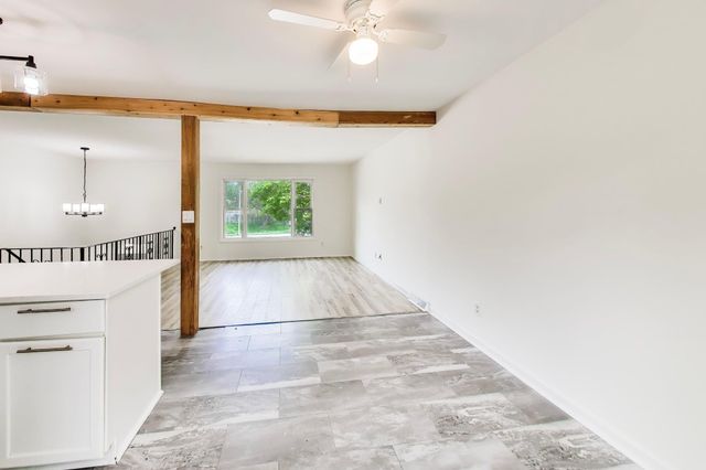 1662 Ivy Court, Schererville, IN 46375
