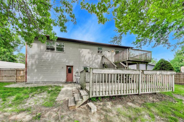 1662 Ivy Court, Schererville, IN 46375