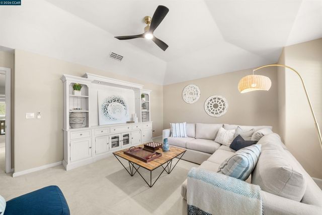 25 Greenridge Pl, Danville, CA 94506