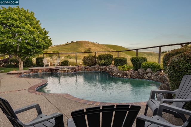 25 Greenridge Pl, Danville, CA 94506