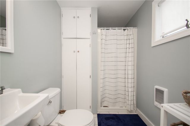 33 Slocum Street, Newport, RI 02840