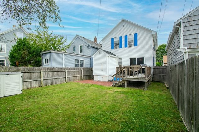 33 Slocum Street, Newport, RI 02840