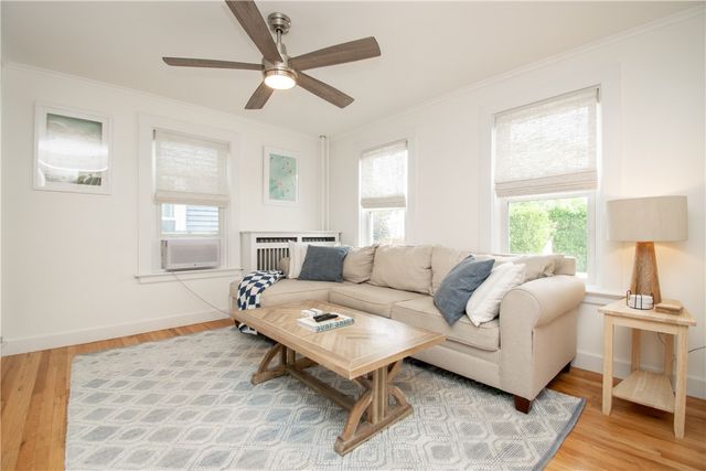 33 Slocum Street, Newport, RI 02840