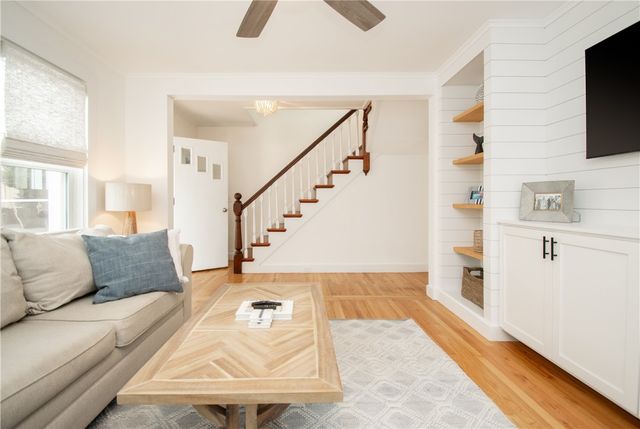 33 Slocum Street, Newport, RI 02840